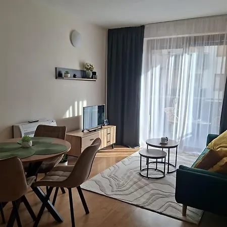 Matias - Oscadnica Centrum Daire