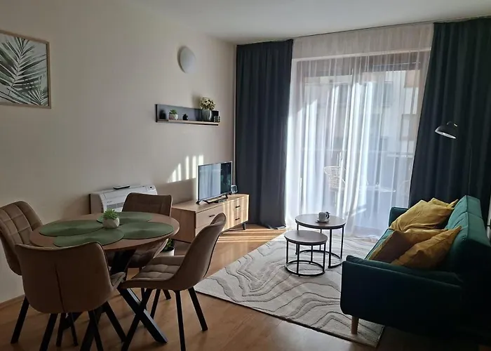 Matias - Oscadnica Centrum Daire